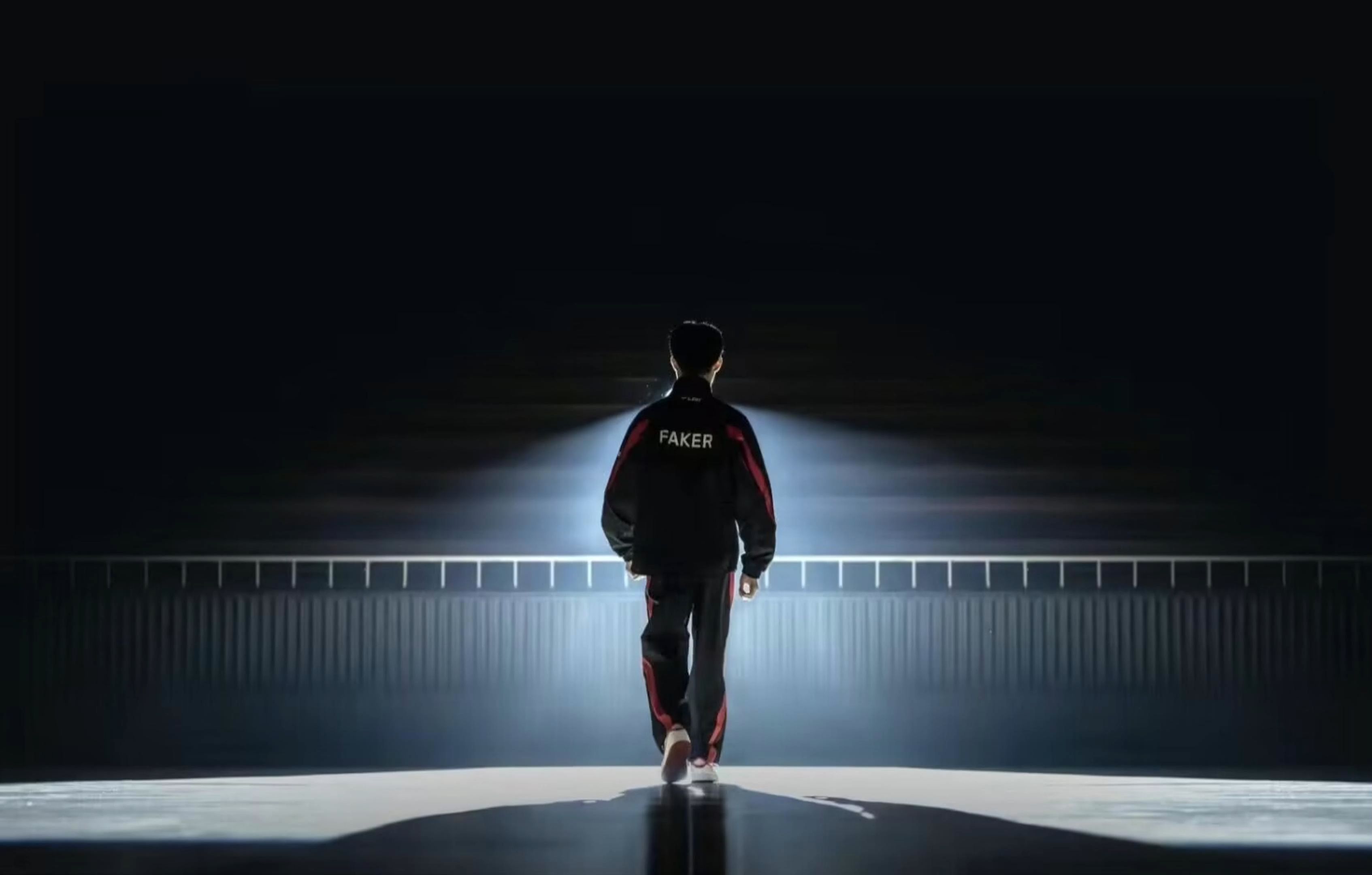 LPL官方宣布更换十周年LOGO：感谢大家十年以来的陪伴与支持！