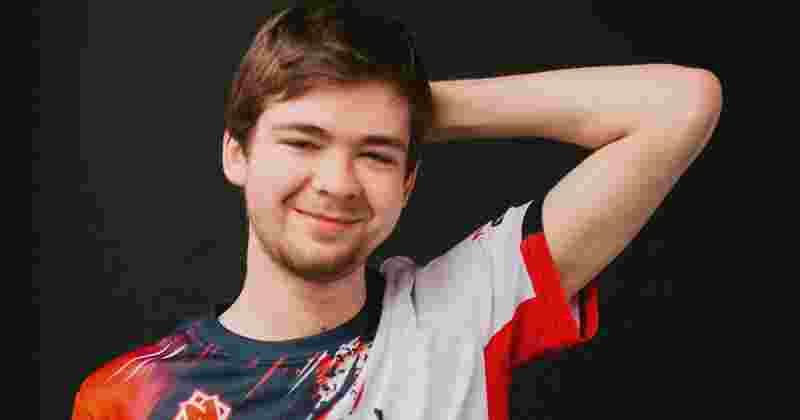 LNG赛后群访 教练：吸取了季后赛的教训，针对他们的绝活英雄